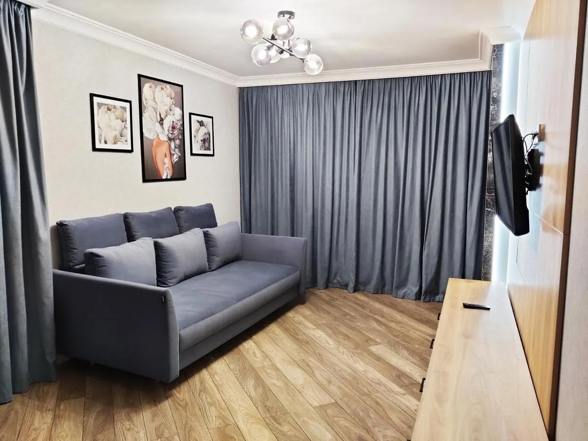 Apartment On Bohdana Havrylyshyna contacts